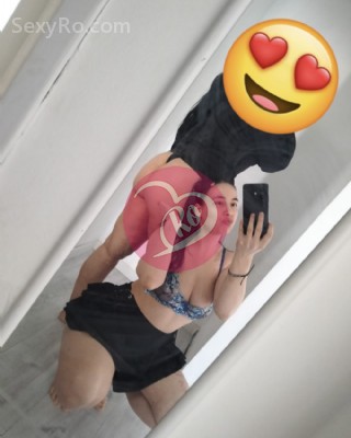 Adelina Brunetă sexy și pasională. fotografia:2