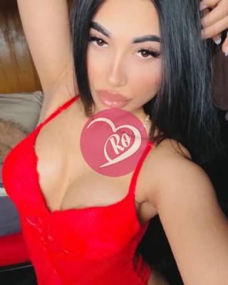 Ofer servicii totale La tine la mine la hotel Nu vei regreta Kiss.