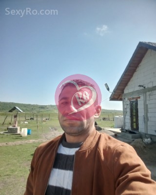 Florin Sclav pentru transsexual am 35 ani îmi place să fiu sclav să fac. fotografia:2