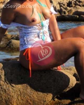 Martina - vrei să te relaxezi eu sunt persoana potrivită. fotografia:4
