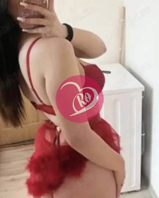 Nely cu forme frumoase nouă în oraș doar câteva zile. fotografia:3