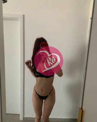 Emma escorta masaje sexy matrimoniale poze reale.