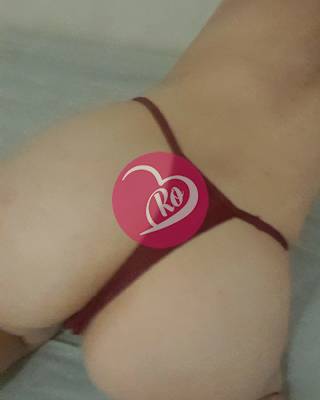 Escorta miniona am 24 de ani fac și deplasări la hotel sex total poze reale. fotografia:2