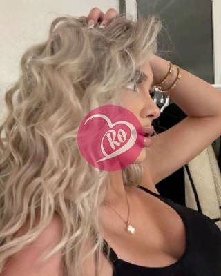 Blonda de lux 28 de ani pentru băieți azi am ajuns în orașul tău.