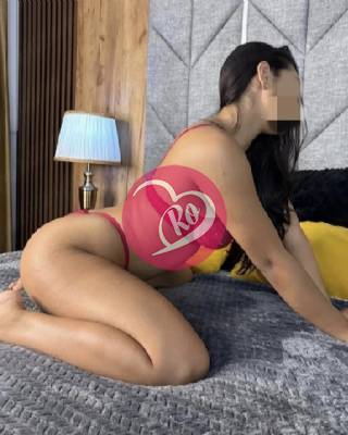 Vanessa și am 24 de ani - Pentru gentleman.