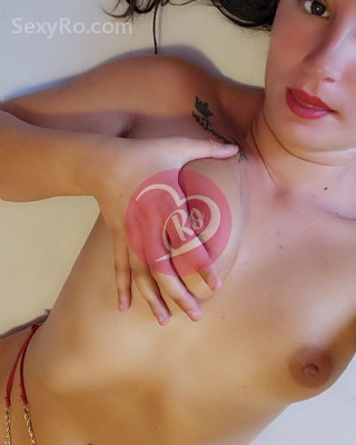 Anna Brunetă nouă la tine în oraș. fotografia:8