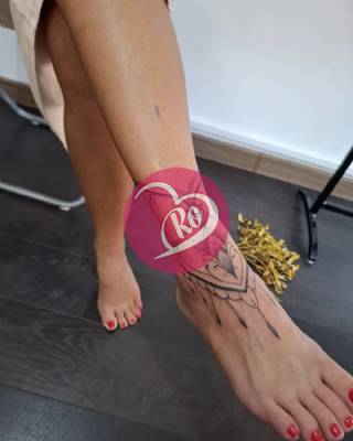 Matură rafinată ofer servicii pentru adulți la hotel sau la mine cu confirm video. fotografia:4