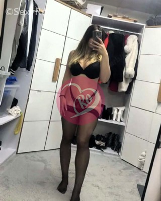 Masaj de prostată expertă femeie cu clasă mare. fotografia:2