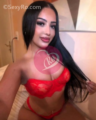 Brunetă sexy foarte priceputa cu domni cu bani Noua în oraș.