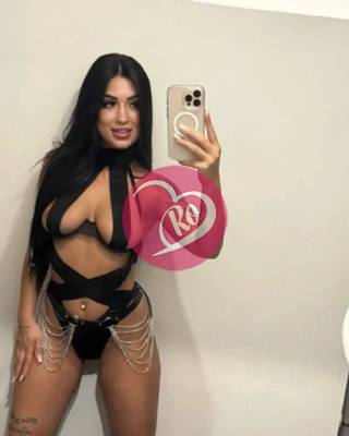 Diana 21 de ani dar experta cu bărbați excitați fac party și distracție. fotografia:2