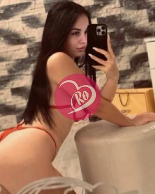 Regina sexului frumos satisfac bărbații cu chef de futut. fotografia:2