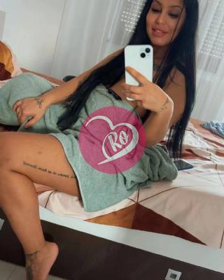 Yris reală XxX brunetă sexy profesionistă. fotografia:2