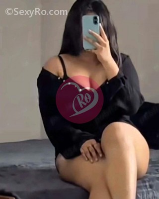 Matură peste 40 de ani cu forme generoase pentru amatori. fotografia:3